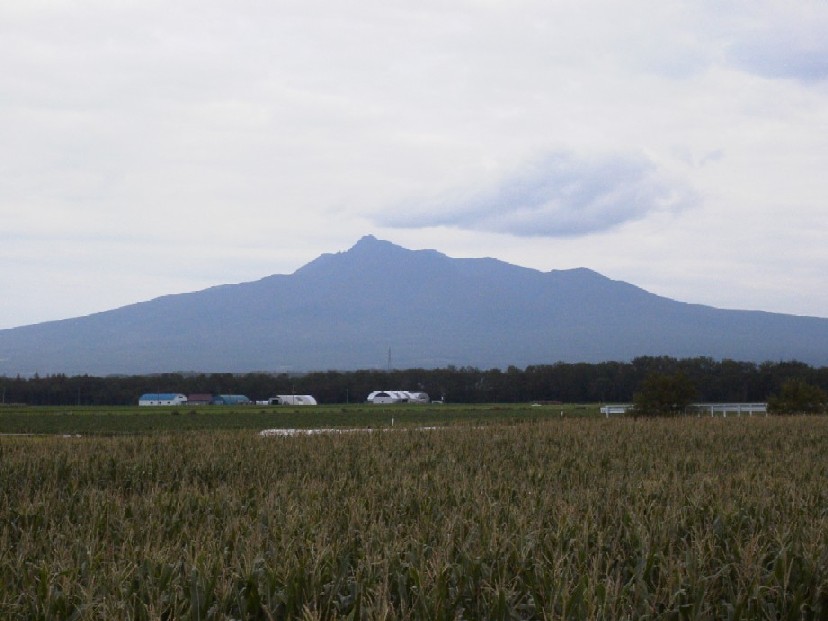 清里から 斜里岳