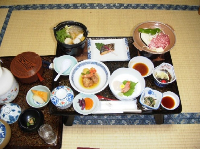 ホリデーイン ホテル十勝川 部屋出しの 夕食